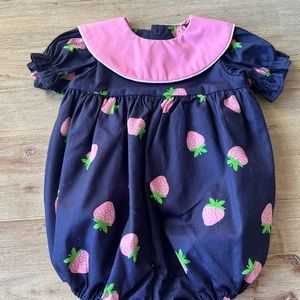 The Beaufort Bonnet strawberry bubble